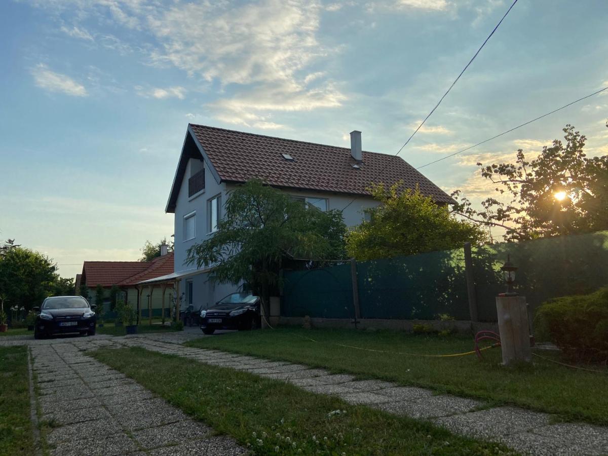 Andrea Apartman Balatonfured Ngoại thất bức ảnh